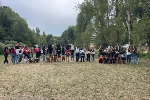 Descrizione immagine non disponibile