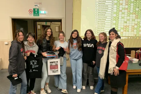 Descrizione immagine non disponibile