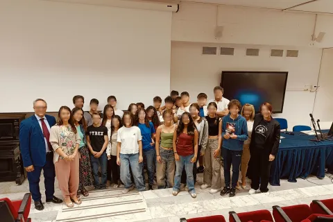 foto di gruppo di studenti