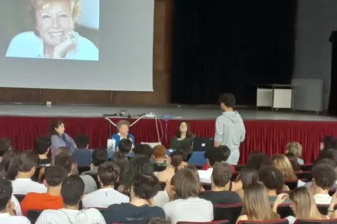Maraini