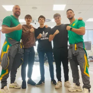 Descrizione immagine non disponibile