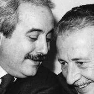 Falcone e Borsellino sorridenti